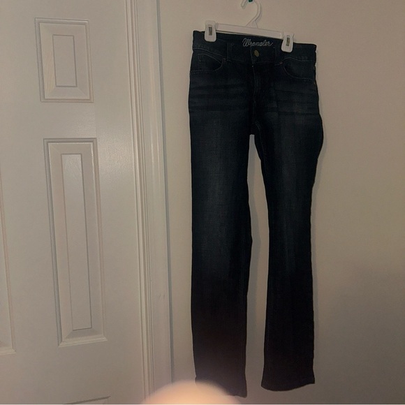 Wrangler Women Straight Leg Jeans size 3 x 32 - Picture 1 of 6